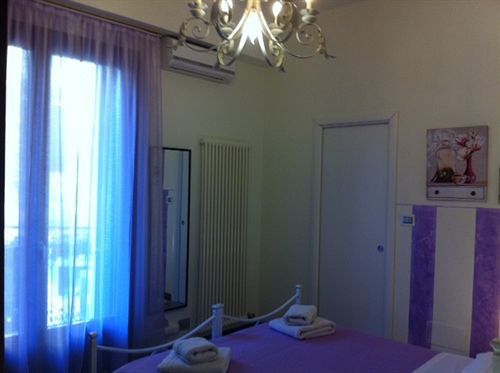 Giulietta E Romeo Hotell Verona Exteriör bild